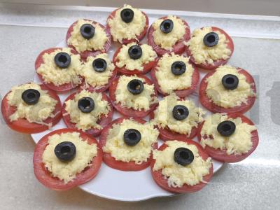 Pomidorų užkandis „Drakono akis“ Žingsnis 5