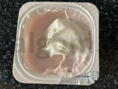 Desertas su varške, arbūzu, avižiniais sausainiais ir grietine Žingsnis 3