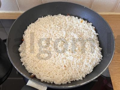 Vegetariškas plovas su razinomis Žingsnis 5