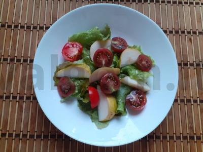 Salotos su kriaušėmis ir vyšniniais pomidorais Žingsnis 3