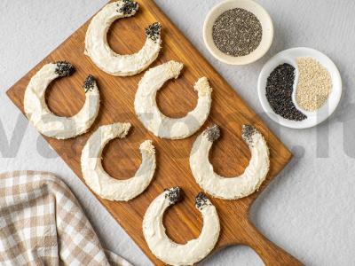 Kanarė „Kovos“ su sūriu ir ikra Žingsnis 4