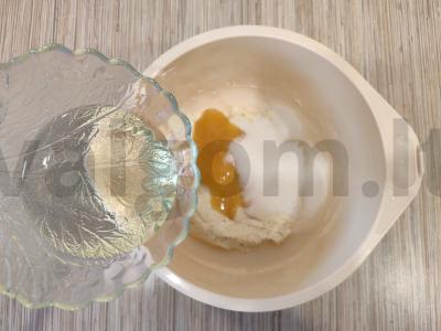 Medus mannikas su kefyru Žingsnis 4