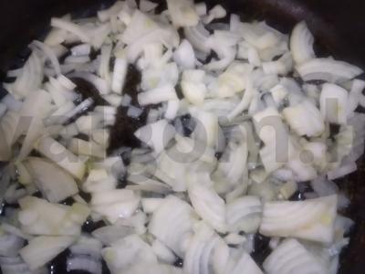 Ešerys su daržovėmis, troškintas piene Žingsnis 1