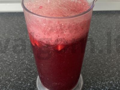 Mėlynių, spanguolių ir citrinos limonadas Žingsnis 5