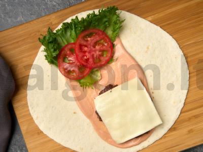 Sūrio burgerių ritinys Žingsnis 6