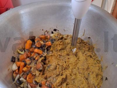 „Užsienio“ cukinijų ikra Žingsnis 6