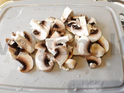 Kepti vištienos blauzdos su daržovėmis Žingsnis 6