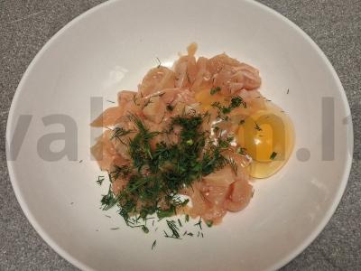 Vištienos krūtinėlės blynai su marinuotais svogūnais Žingsnis 3