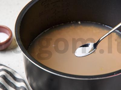 Žirnių piurė lėtojoje viryklėje Žingsnis 2