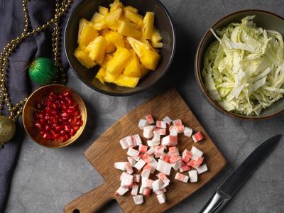 Salotas su granatais ir krevetėmis Žingsnis 2