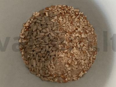 Sūrių krekerių, kondensuoto pieno ir varškės sūrio pyragėliai Žingsnis 3