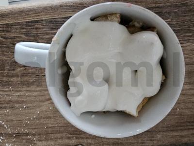 Biskvitinio ritinėlio desertas su džemu ir šokoladu Žingsnis 7