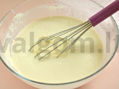 Švelnūs blynai su kefyru ir gazuotu vandeniu Žingsnis 6