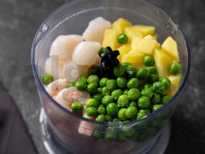 Bulvių rutuliukai su žuvimi ir jūros gėrybėmis Žingsnis 4