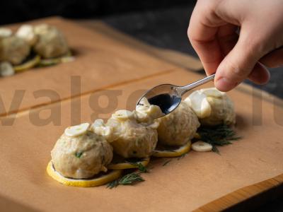 Bulvių rutuliukai su žuvimi ir jūros gėrybėmis Žingsnis 6