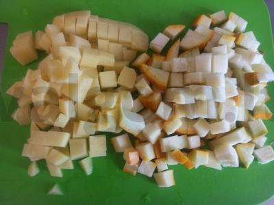 Kiaušinių makaronai su daržovėmis, rūgštynėmis ir žolelėmis Žingsnis 2