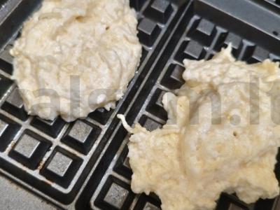 Sūrio vafliai su migdolų miltais Žingsnis 3