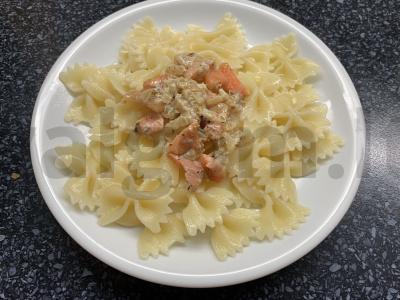 Makaronai su sūdyta upėtakiu vakarienei Žingsnis 7