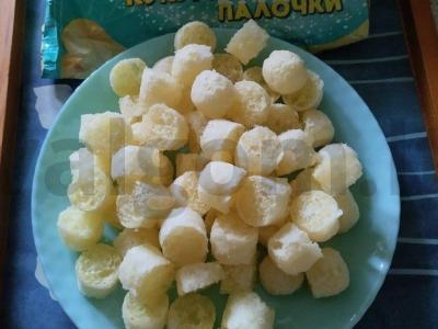 Greitas pyragas iš kukurūzų lazdelės ir karamelės Žingsnis 3