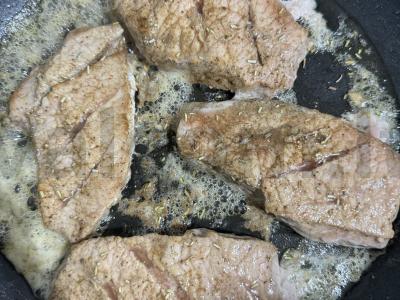 Kiaulienos steikas ant keptuvės Žingsnis 5