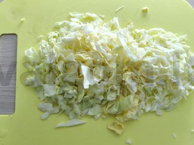 Kalakutienos kotletai su kopūstais grietinėje Žingsnis 2