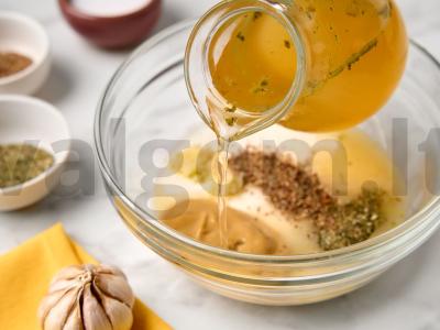 Kiauliena grietinėlės ir garstyčių padaže Žingsnis 6