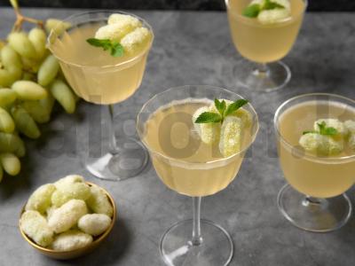 Putojantis želė su vynuogėmis Žingsnis 8