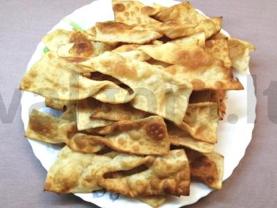 Traškūs chvorostai ant rjaženko pagrindine nuotrauka