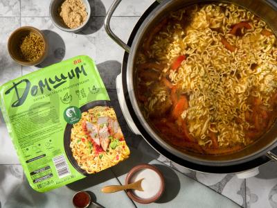 Vištienos sriuba su greitai paruošiamomis makaronais Žingsnis 5