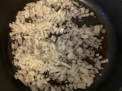 Troškinta kopūstai su kiauliena ir morkomis Žingsnis 3