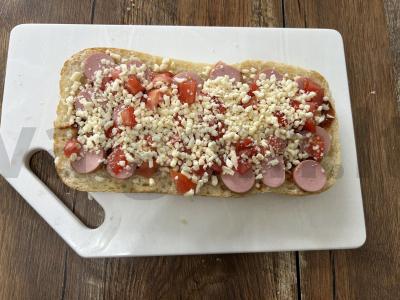 Pica ant ciabatta su dešrelėmis ir sacebeli padažu Žingsnis 5