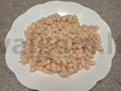 Borsčas su konservuotomis pupelėmis ir virtomis burokėliais Žingsnis 7