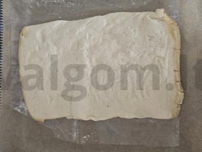 Namų sluoksniuota tešla su biogurtu ir gervuogėmis Žingsnis 1