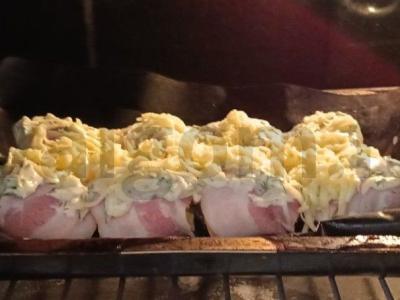 Bulvės, suvyniotos į rūkyta šonine Žingsnis 6