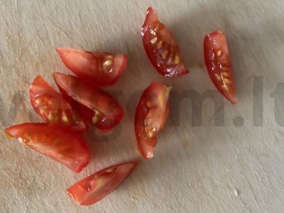 Salotas su pomidorais, kopūstais ir vištienos krūtinėle Žingsnis 6