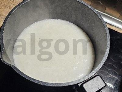 Pieninė kukurūzų košė su miško uogomis Žingsnis 2