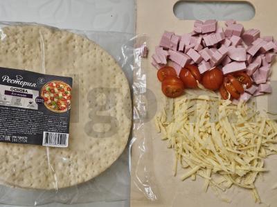 Krisčios sūrio pica per 20 minučių Žingsnis 1