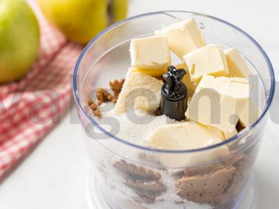 Obuolių sūrio pyragas Žingsnis 1