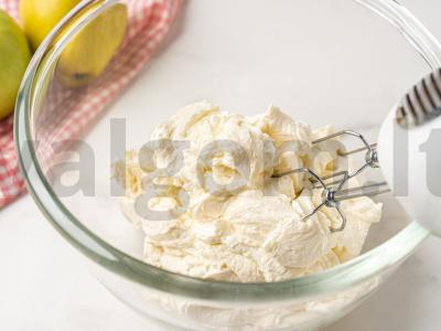 Obuolių sūrio pyragas Žingsnis 3