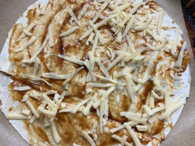 Pica iš lavašo, dešros, sūrio ir daržovių Žingsnis 3