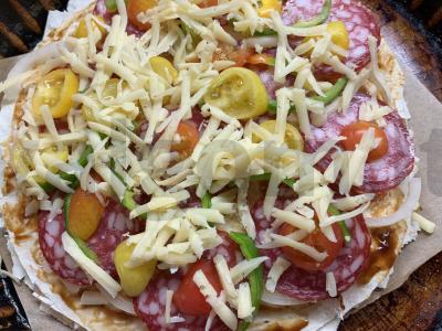 Pica iš lavašo, dešros, sūrio ir daržovių Žingsnis 9