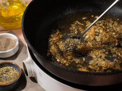 Vištiena su ryžiais grietinėlės padaže Žingsnis 4