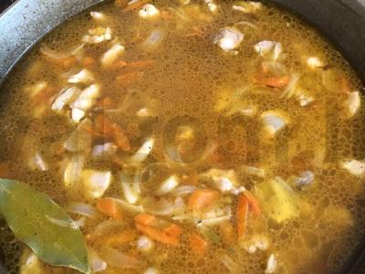 Plovas su raudonuoju ir ruduoju ryžiu Žingsnis 9