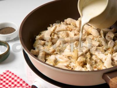 Vištiena garstyčių padaže keptuvėje Žingsnis 5