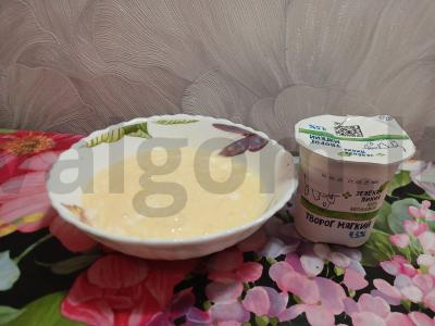 Omletas su minkštu varškės sūriu ir unguriu Žingsnis 2