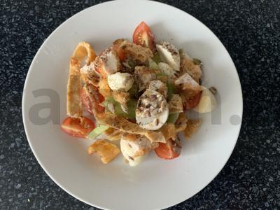 Salotas su mocarela, vyšniniais pomidorais ir vištienos krūtinėle Žingsnis 7