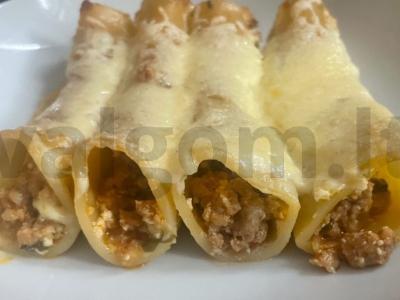 Kanelonai su faršu pagrindine nuotrauka