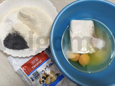 Varškės vafliai su aguonomis Žingsnis 1