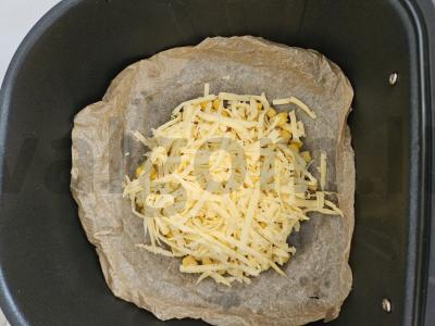 Kepta kukurūza su sūriu ir dešrelėmis Žingsnis 3