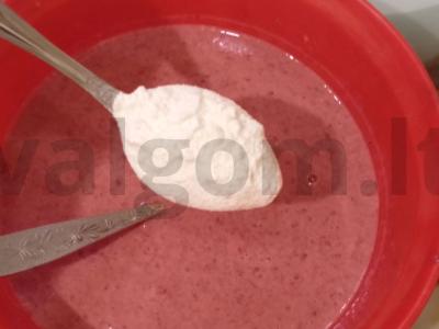 Užkandžių tortas su vištienos kepenimis ir sūriu Žingsnis 5